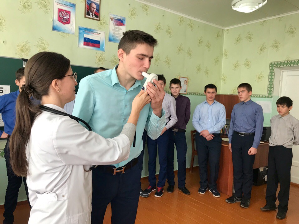 Школьники Цильнинского района приняли участие в акции «Мы против курения!»